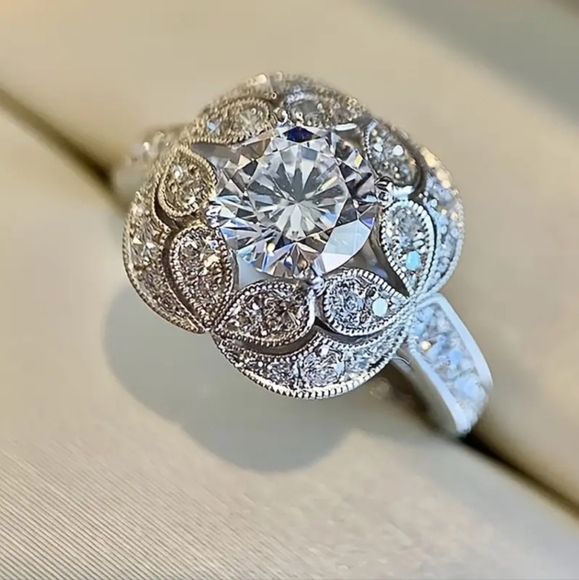 Independent Jewelry - Elegant Vintage Style Diamond Simulant Ring in Sizes 6,7, or 8. S925